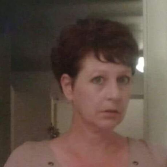 Meet your Posher, Cathy - Picture 1 of 1